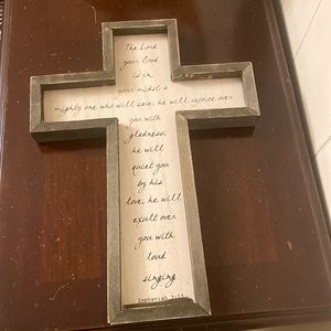 Cross that Wall Mount Distress Grey & Beige & Black